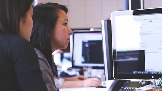 고객 데이터 입력 관리