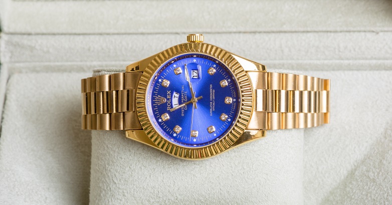 Rolex este un produs cu bilete mari care creează rezistență în mintea consumatorilor înainte de a cumpăra.