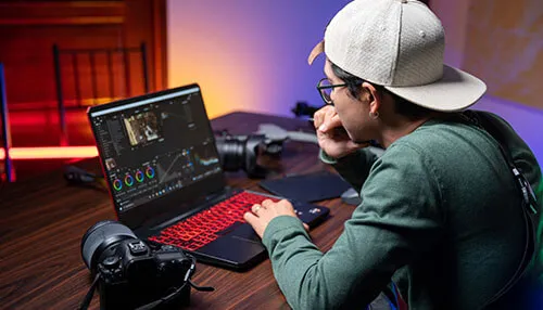 Keuntungan utama editor Video Looper online kami | Tycoonstory Media The main advantages of our online Video Looper editor looping video files