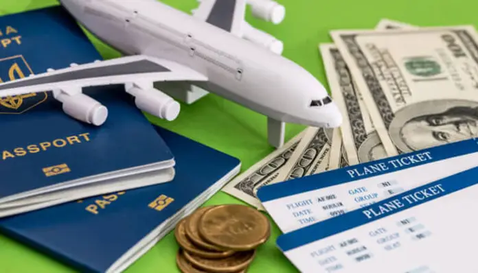Paga con una valuta diversa | Tycoon Story Media Pay with a different currency Book Flight Tickets