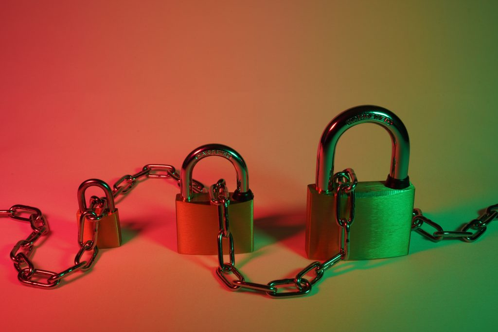 สร้างความสมดุลระหว่างความปลอดภัยและการเข้าถึง