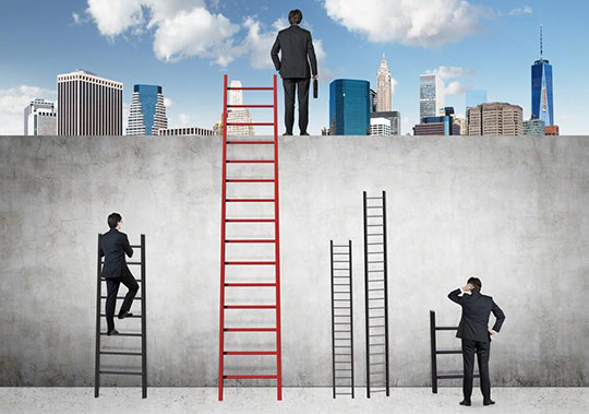 avantaj-concurenta-concurent-rangul-înalt