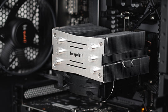 コンピュータ-エレクトロニクス-ハードウェア-グラフィックカード-マザーボード-ビデオゲーム