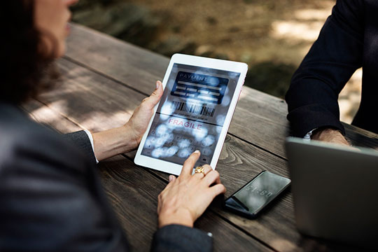 عمل-اتصالات-فكرة-تسويق-عبر الإنترنت-تكنولوجيا-عمل