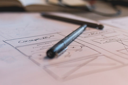 composizione-diagramma-carta millimetrata-penna-planimetria-stampa-schizzo
