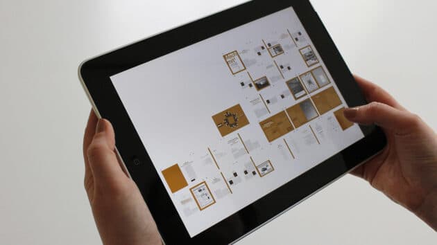 aplikasi-perangkat lunak-bisnis-digital-tampilan-elektronik-internet-ipad-teknologi