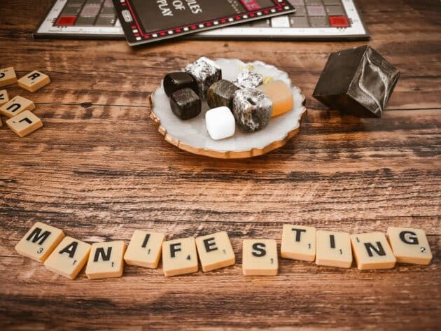 scrabble-fayans-kristal-tumbles-tahta-kelime oyunu-oynama