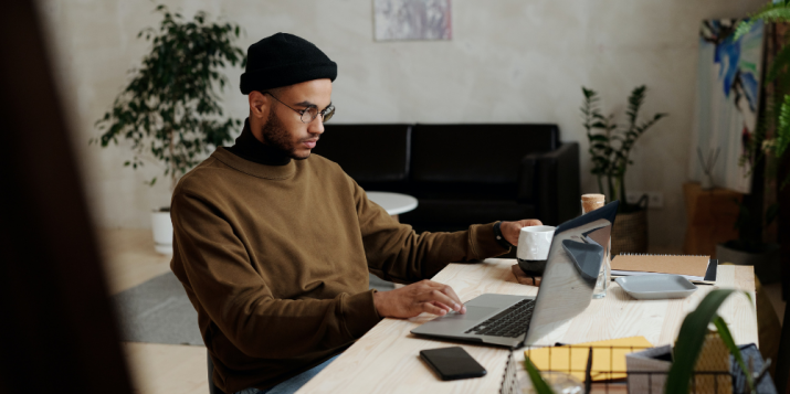I vantaggi dell'ascolto sociale in tempo reale