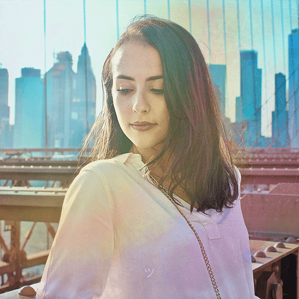 Apple Music Artist Image Generator z kolorowym filtrem filmowym