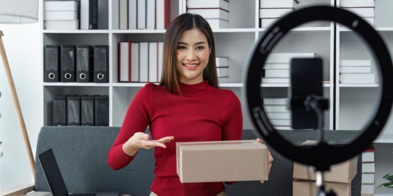 primește produse gratuite pentru revizuire, merită