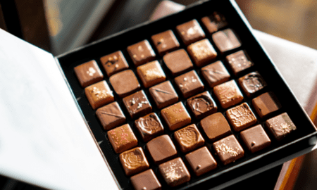 Dijital Devrimi Kucaklamak: Ev Yapımı Çikolata Hazırlamak için Sanal Çikolata Atölyeleri Dünyasını Keşfedin