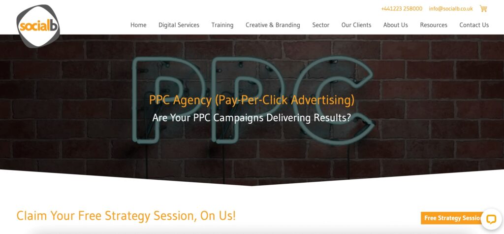 ภาพหน้าจอของเว็บไซต์ SocialB