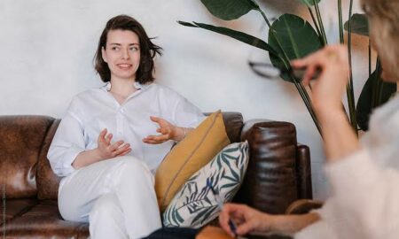 متى يجب طلب المساعدة المتخصصة لمشاكل السلوك