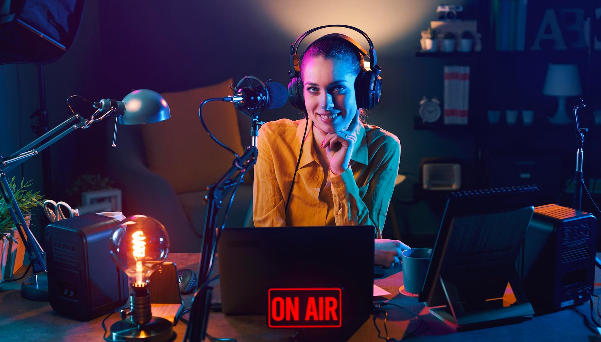 Radyodaki ses sanatçıları - karakter ses üreteçleri