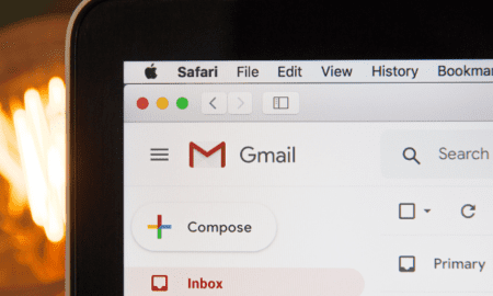 이메일 마케팅 대결: 3가지 최고의 서비스에 대한 심층 분석