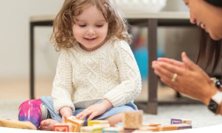Uzdrawianie przez zabawę: rola terapii zajęciowej w rozwoju dzieci